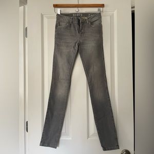 Zara Woman Low Rise Skinny Jean - Gray - Size 34, US 2